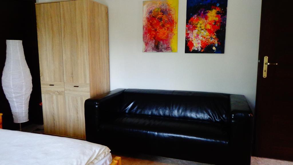 Penzion Marriot Trnava Room photo