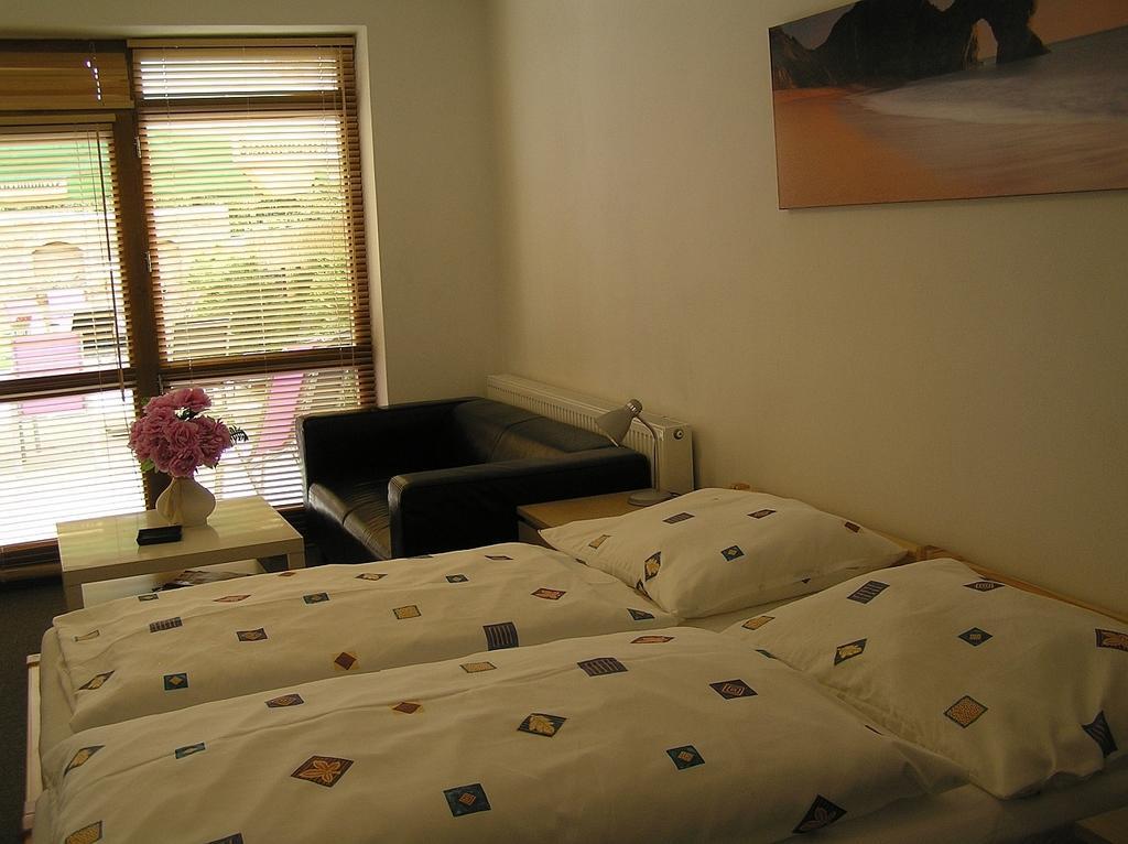 Penzion Marriot Trnava Room photo