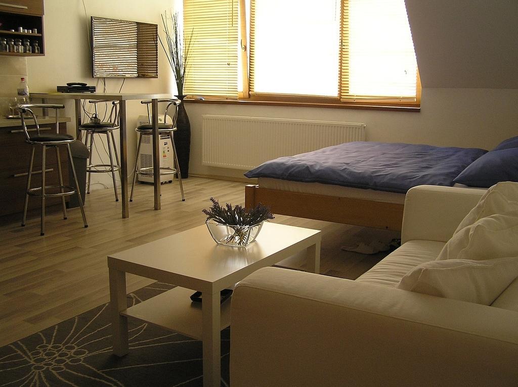Penzion Marriot Trnava Room photo