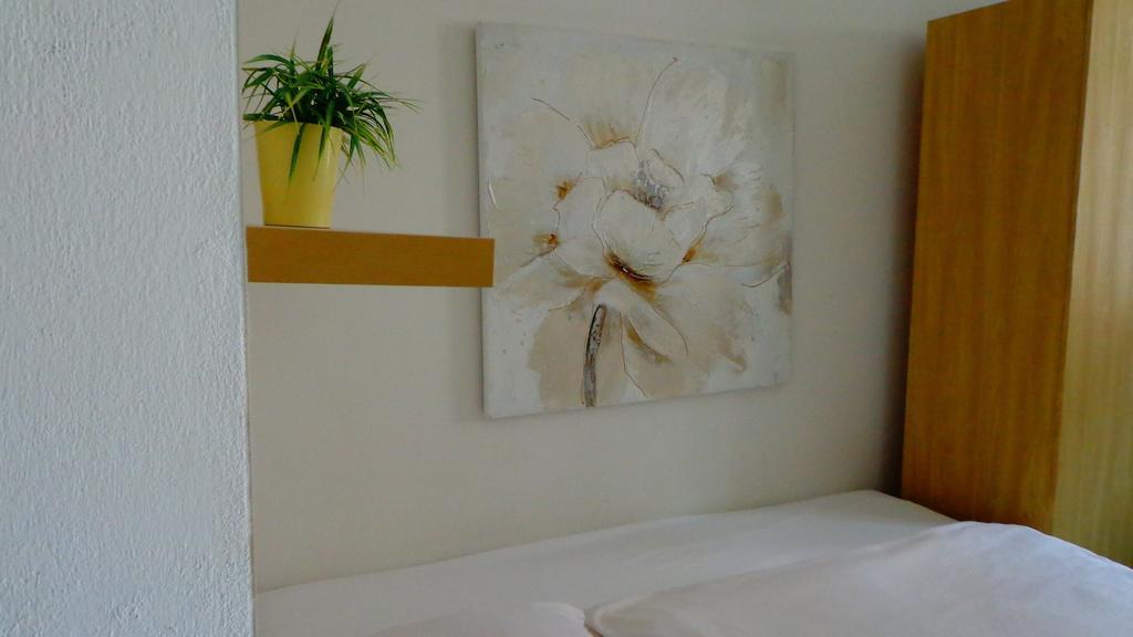 Penzion Marriot Trnava Room photo